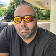 Vic Campos Moloon (@vic_campos_moloon) • Threads, Say more