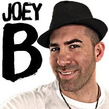 Enjoy awesome live entertainment at the Pub today! Performing at 2PM we  have Joey B and at 9:30PM we'll be rockin' with Dr. Jameson! 🎤🎸🤘  www.steelpier.com