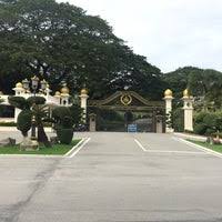 Il palazzo reale iskandariah si trova a kuala kangsar, nel perak. Istana Iskandariah Kuala Kangsar Perak