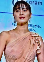 広瀬 すず 透け