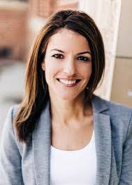 Rachel Kost's Instagram, Twitter & Facebook