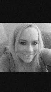 Lori Maples's Instagram, Twitter & Facebook