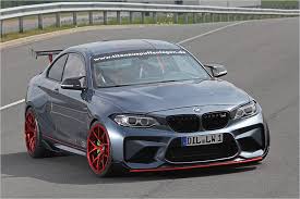 A l'extérieur, le capot moteur, le toit ainsi que la lame aérodynamique réglable à l'avant son réalisé en plastique renforcé. Bmw M2 Csr Avec 621ps De Tuner Performance Legere