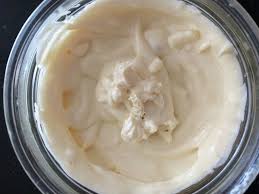 Shampoing Creme Hydratant Qu Elle Est Douce Cette Mousse Sav Anna Recette De Shampooing Shampoing Recette Shampoing Solide