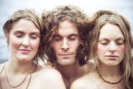 Midweek Music Break: Hannalee, “Valhalla” and “Never Been to Memphis”