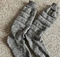 Knitting Slouchy Socks with Adjustable Tension on a Machine