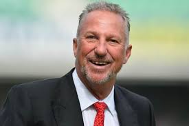 England legend Ian Botham pays tribute to Chris Rushworth as star bowler  announces shock departure from Durham County Cricket Club