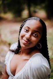 Jackie Lipscomb's Instagram, Twitter & Facebook