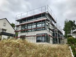 Man baut ja meistens mit dem gedanken daran, dass später und eventuell auch für die kinder ud deren partner im haus platz sein kann und man vielleicht im alter eine unterstützung dadurch hat. Baufritz Erfahrungen Fachwerkhausexperte