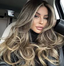 Ayesha Mohsin (ayeshamohsin345)