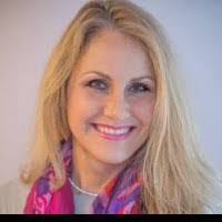 Amy Kowal's Instagram, Twitter & Facebook