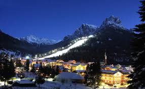 Contattate il personale degli uffici turistici nelle diverse località in val di fassa. Val Di Fassa Resort Scheme Val Di Fassa The Ski Resort Of Val Di Fassa Is