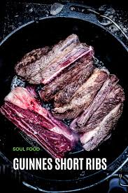 Guinness Short Ribs Aus Dem Dutch Oven Livingbbq De Rezept Smoker Rezepte Dutch Oven Rezepte Rezepte