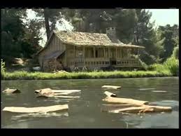 Geico Woodchuck Commercial Really Funny Wood Chucks Chucking Wood Funny Commercials Funny Ads Funny Commercial Ads