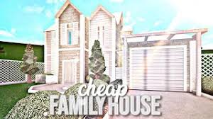 61k 2 bathrooms 4 bedrooms living room dining room kitchen garage seating area game passes multiple. Bloxburg 2 Story Family House 20k Roblox Bloxburg Modern Family Home 20k Video Download Mp4