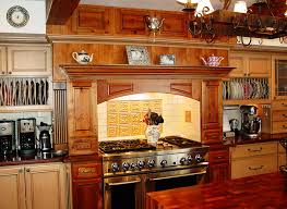 Beauty is in the details. Tips To Realize English Country Kitchen Homedecomastery