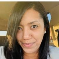 Carmen Bell's Instagram, Twitter & Facebook