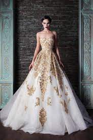 Pin By Priya Avi Sasi On Wedding Ideas Gowns Wedding Dresses Beautiful Gowns