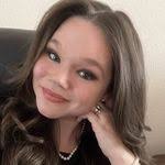 Casey Abney's Instagram, Twitter & Facebook