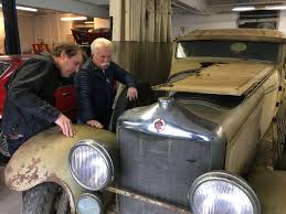 Duesenberg j hibbard & darrin transformable 1930. Prime Video Chasing Classic Cars Season 9