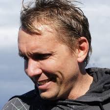 Michael |⚛️| Bromley⟩ (@atombrom)