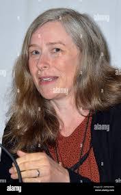 Amy Winfrey's Instagram, Twitter & Facebook