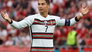 The company's share price dropped from $56.10 to $55.22 almost immediately after ronaldo's gesture, a 1.6% dip. Europameisterschaft Nach Ronaldo Pk Milliardenschwerer Wertverlust Fur Coca Cola Ran