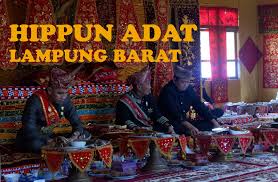 Gambar rumah adat untuk diwarnai. Hippun Adat Bentuk Sinergi Masyarakat Adat Dan Pemerintah Daerah Membangun Lampung Barat Duniaindra