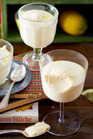 Zitronencreme Ohne Schnickschnack Rezept Lecker Zitronencreme Zitronencreme Dessert Zitronen Creme