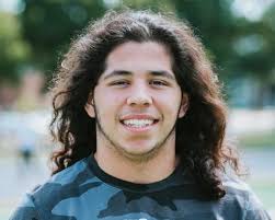 Seniors come up clutch in annual Powderpuff game