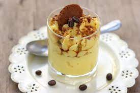 Questa crema può diventare anche un ottimo dolce al cucchiaio facile e veloce da la crema pasticcera al cioccolato può essere fatta anche con il bimby, d'altronde, questo elettrodomestico è un vero alleato in cucina e queste ricette. Dessert Alla Crema E Caffe Dolce Al Cucchiaio Monoporzione Facilissimo