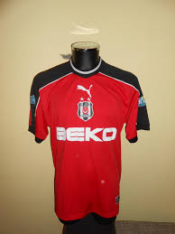 Aradığın beşiktaş forma numaraları ve modelleri indirimli fiyatlarla trendyol'da. Besiktas Ozel Futbol Formasi 2001 2002