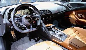 2016 Audi R8 Doesn T Disappoint At The Geneva Motor Show Audi R8 Interior Audi R8 Audi
