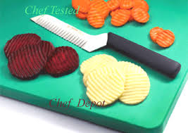 These are the cutting styles i believe we all should use in our kitchens. Fruit And Vegetable Carving Kitchen Gadgets Fruit Vegetable Garnish Channel Knives Garnish Knife Garde Manger Peeler Orange Tool Zest Decorator Melon Baller Apple Corer Corer V Cut Tool Forschner Oxo Tools Wavy