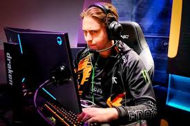 Please click here if the auto redirect does not work. Draken Liquipedia Counter Strike Wiki