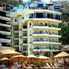 Blue Chairs Resort On Los Muertos Beach Puertovallarta Vallarta Mexico Jalisco Http Twitter Com Puert Puerto Vallarta Sense Of Place Beautiful Locations