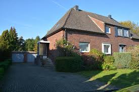 Die historische stadt kalkar, eine moderne kommune mit 13 stadtteilen am linken unteren niederrhein, zeichnet sich aus durch typisch niederrheinische. Haus Zum Verkauf Tonningstrasse 19 46562 Voerde Voerde Niederrhein Mapio Net
