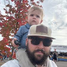 What is the club that maintains the trails in Brookline, New Hampshire and  are they open or hoping to be open?