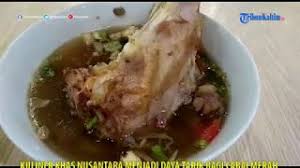 Sup tulang sum sum enak di purwokerto kuliner malang warung bakso ini sajikan isian tak biasa di tiap bulatannya awas terjebak enak tribun travel rugi kalo kamu sampe belum pernah cobain / berikut bahan yang dibutuhkan untuk. Video Nasi Sup Tulang Sumsum Trendsetter Tenan Ini Tribun Kaltim