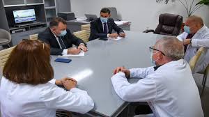 Memoriale si o biblioteca cu 25.000 volume. Ministrul SÄnÄtÄÈii A Analizat Serviciile Medicale Destinate Sars Cov 2 Din MaramureÈ Nelu TÄtaru A Vizitat Spitalul JudeÅ£ean De UrgenÅ£Ä Din Baia Mare Detectivul De PresÄ Èoc Baia Mare