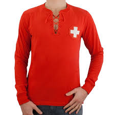 Retrouvez les nouveaux maillots de football de votre ligue 1 préférée et de la premier league dans notre magasin. Suisse 1954