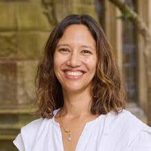 Melissa Barton's Instagram, Twitter & Facebook