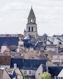 Clocher De Notre Dame La Grande A Poitiers Depuis Les Dunes 500mm Cathedral Cologne Cathedral Limousin