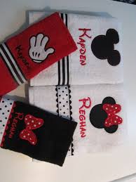 Disney mickey & minnie mouse bath towel & washcloth. Mickey And Minnie Mouse Towel Sets Red Towel Black By Kadydesigns Red Towels Mickey Mouse Bathroom Mickey Bathroom