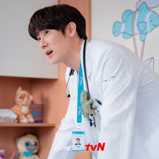 The medical drama series, which began in 2020, tells the stories of five doctors who have been. Photos New Stills Added For The Upcoming Korean Drama Hospital Playlist Season 2 Hancinema