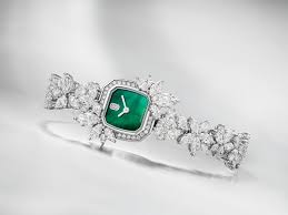 Harry winston, the ultimate american jeweler and watchmaker. High Jewelry Timepieces Precious Emerald By Harry Winston Watch I Love
