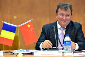 Sunt puse la bătaie o excursie în china, televizor lcd cu diagonala de 42 inch, telefoane mobile şi multe altele. Camera De Comert È™i Industrie Romania China Bine AÈ›i Venit Welcome Huanying