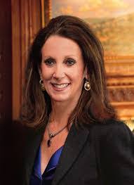 Diane Mcnulty's Instagram, Twitter & Facebook