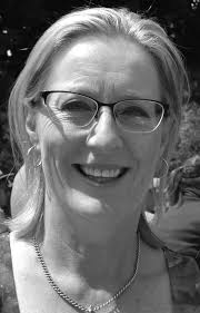 Melbourne Observer. Wed., Oct. 12, 2022 by Ash Long