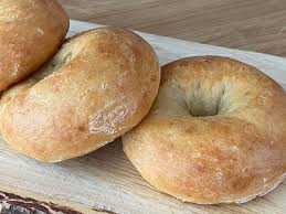 The best homemade low calorie bagel recipes on yummly | ham and hummus seeded. Low Calorie High Protein Bagels Soooo Good 120 Calories And 9 G Of Protein Per One Bagel Lowcaloriecooking
